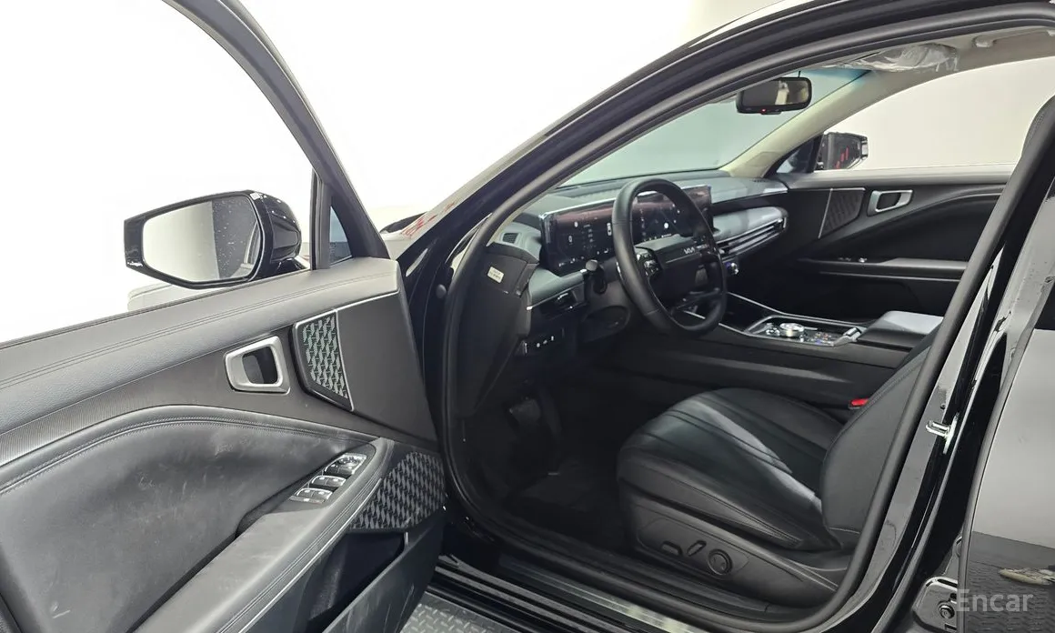 Фото 10 - Kia K8