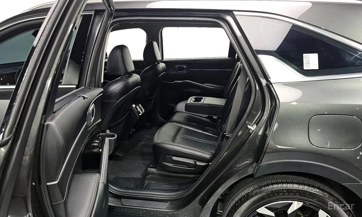 Фото 11 - Kia Sorento