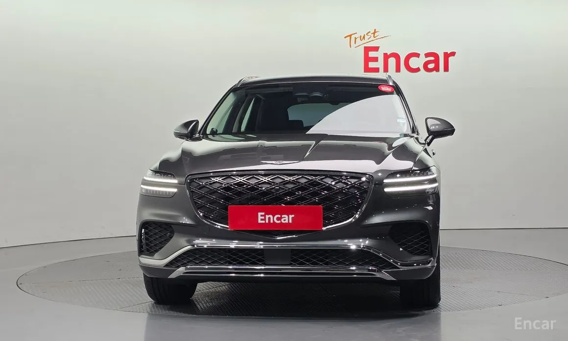 Фото 3 - Genesis GV70