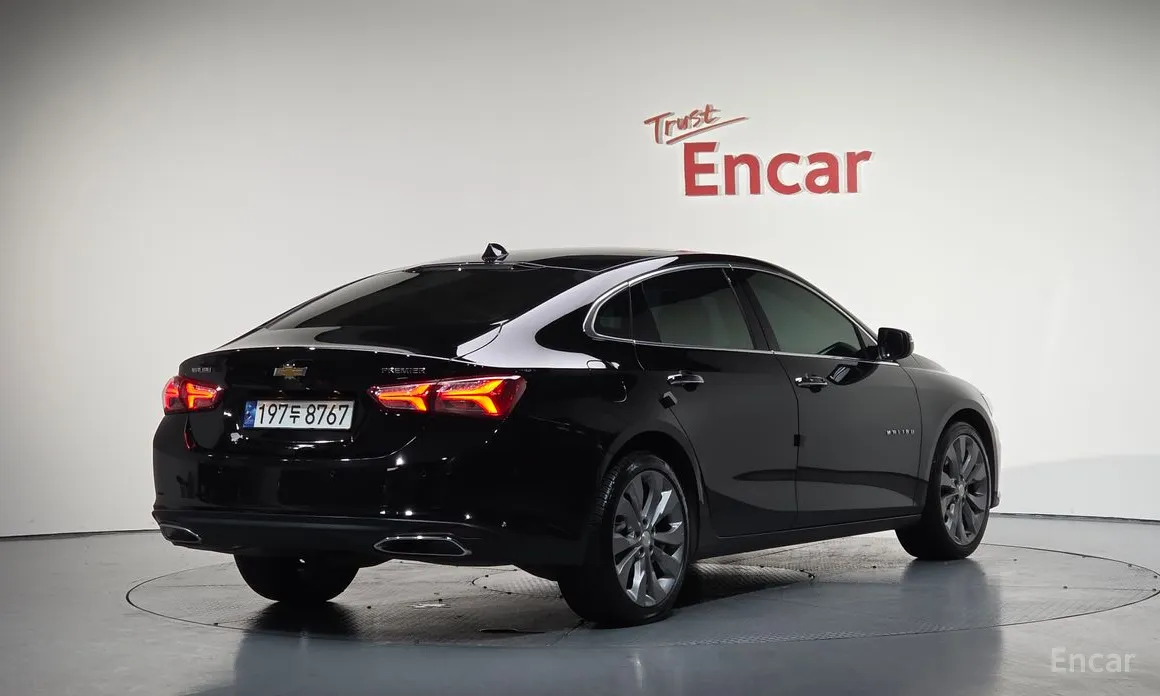 Фото 2 - Chevrolet Malibu