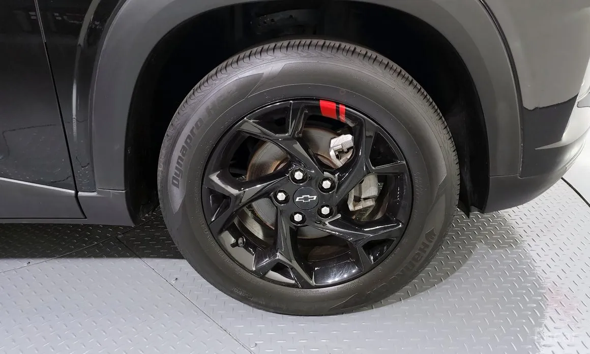 Фото 5 - Chevrolet Trax