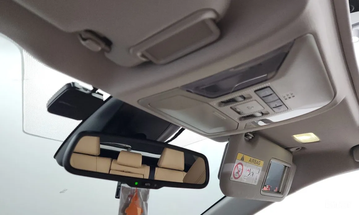 Фото 18 - Toyota RAV4