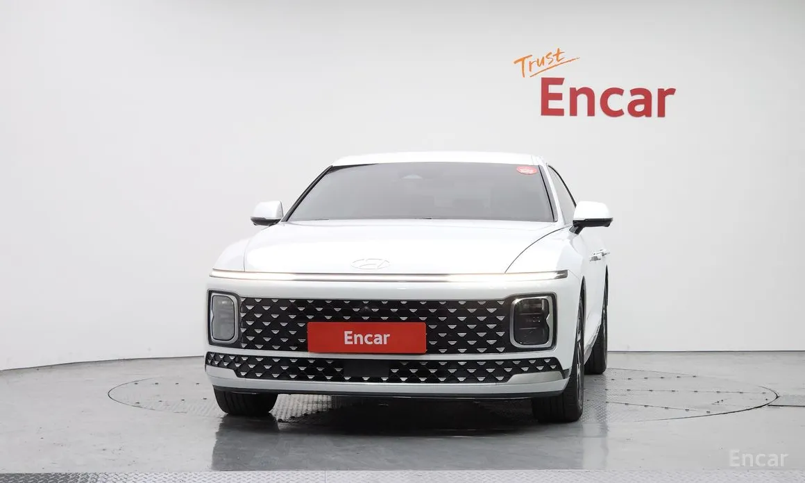 Фото 3 - Hyundai Grandeur