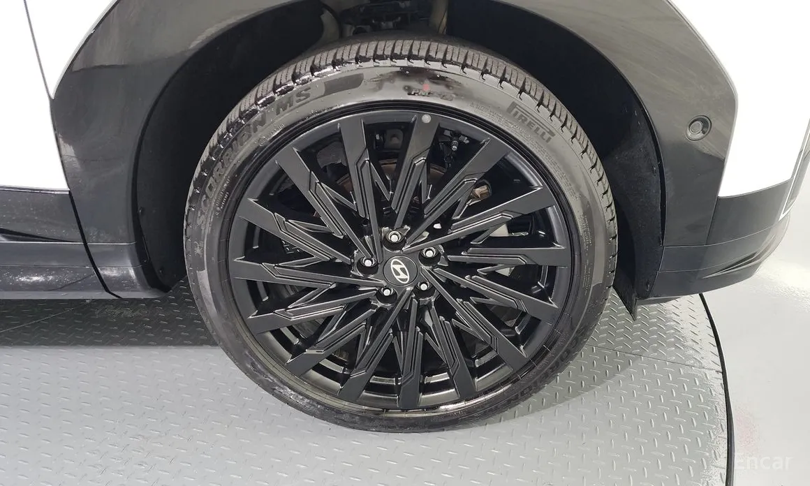 Фото 5 - Hyundai Santa Fe