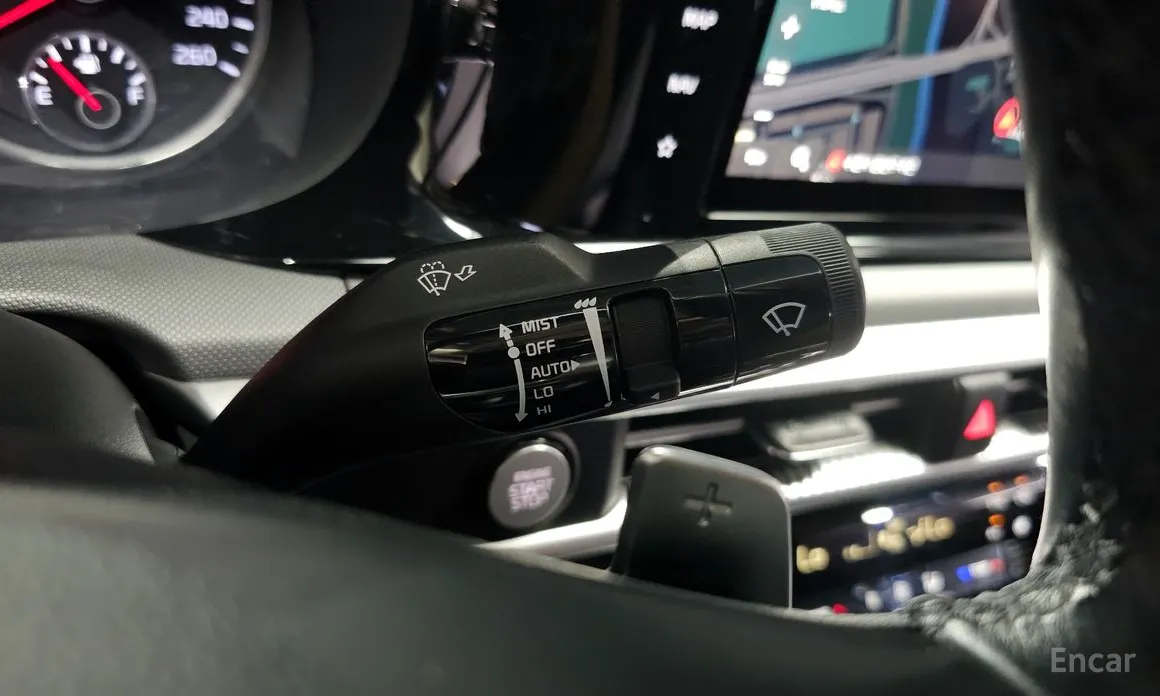 Фото 17 - Kia K5