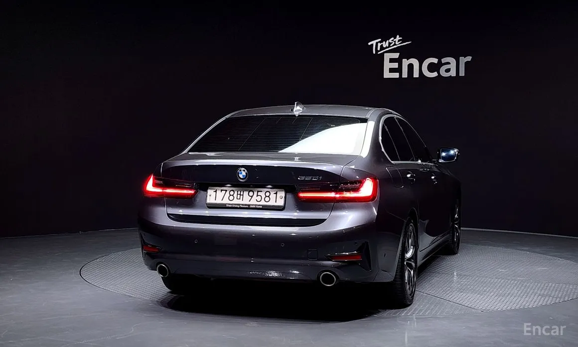 Фото 4 - BMW 3 Series