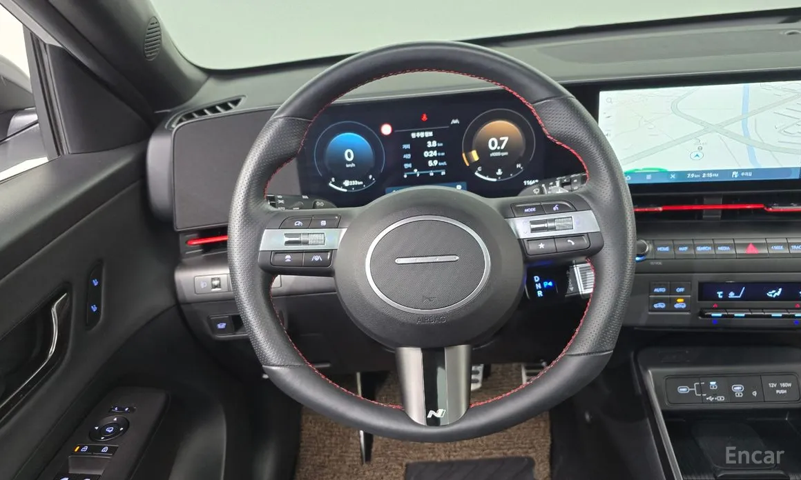 Фото 13 - Hyundai Kona