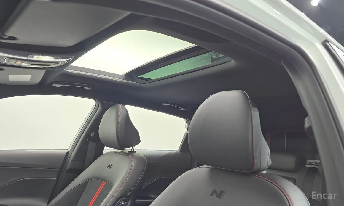 Фото 19 - Hyundai Kona