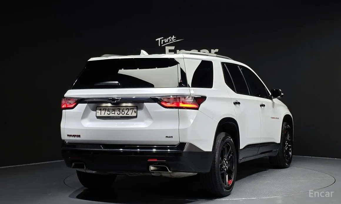 Фото 2 - Chevrolet Traverse