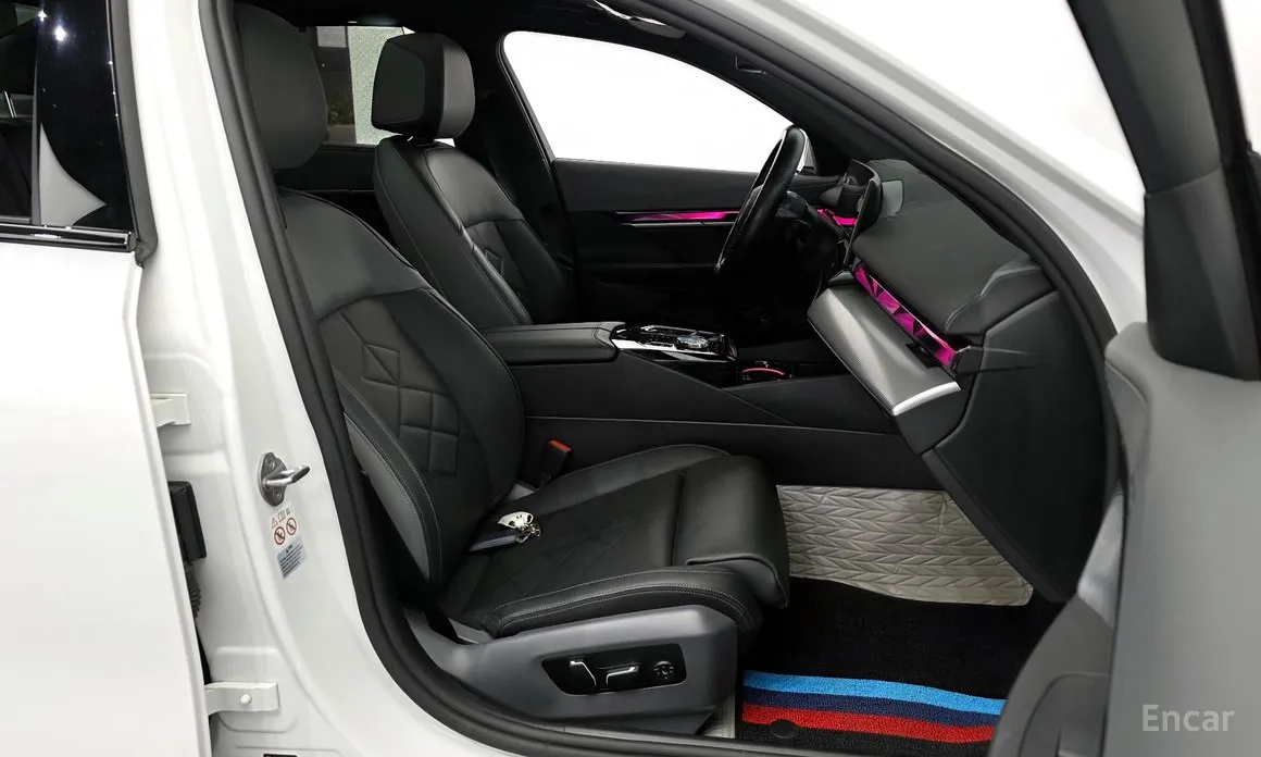 Фото 11 - BMW i5