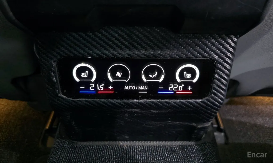 Фото 19 - BMW i5