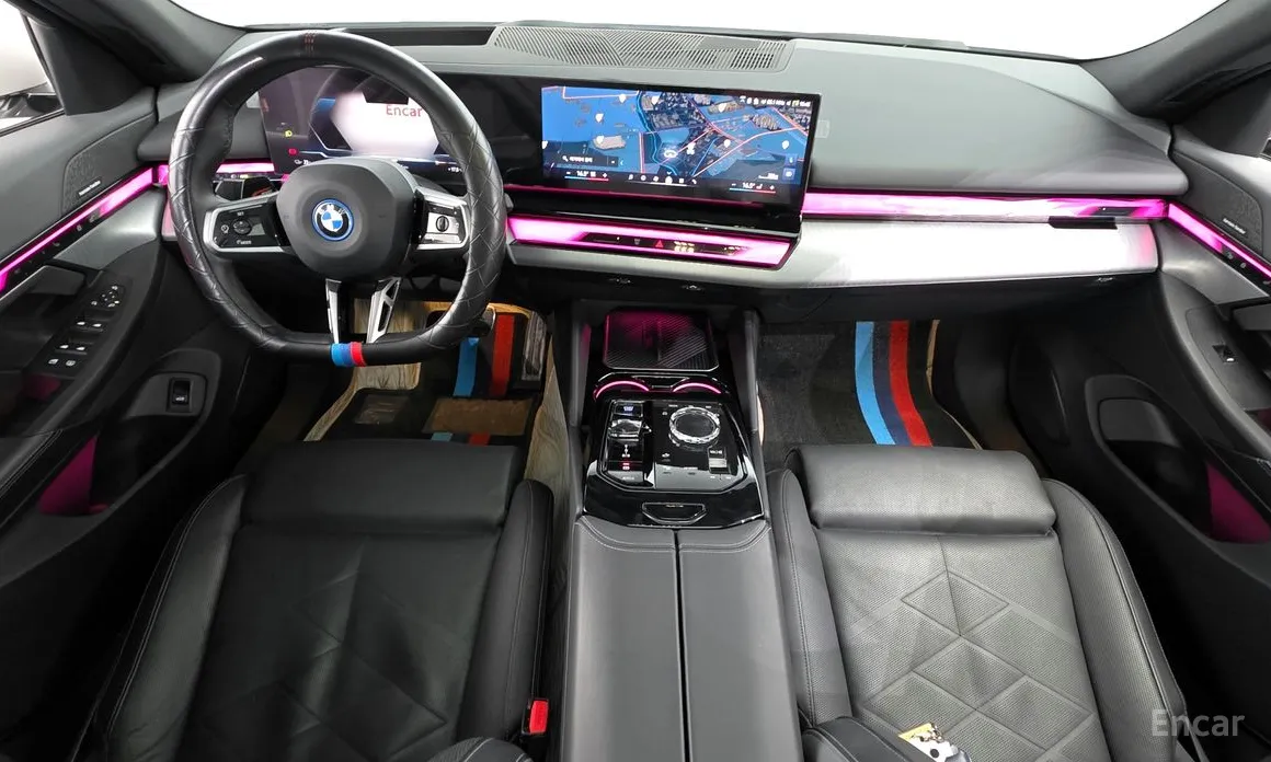 Фото 7 - BMW i5