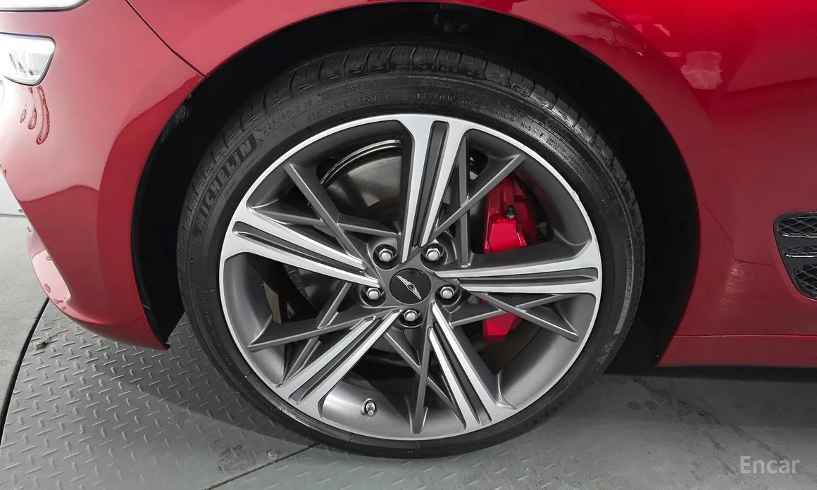 Genesis G70 2020 Gasoline 2.5T 2WD