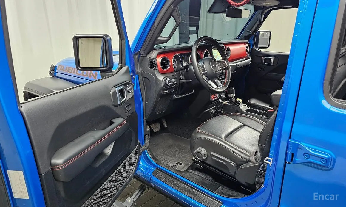 Фото 10 - Jeep Gladiator