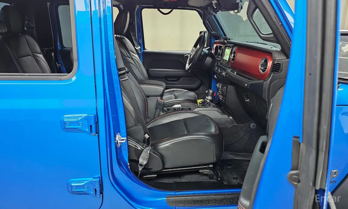 Фото 11 - Jeep Gladiator