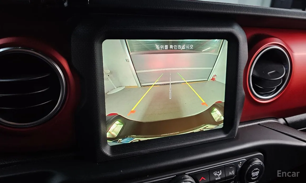 Фото 17 - Jeep Gladiator