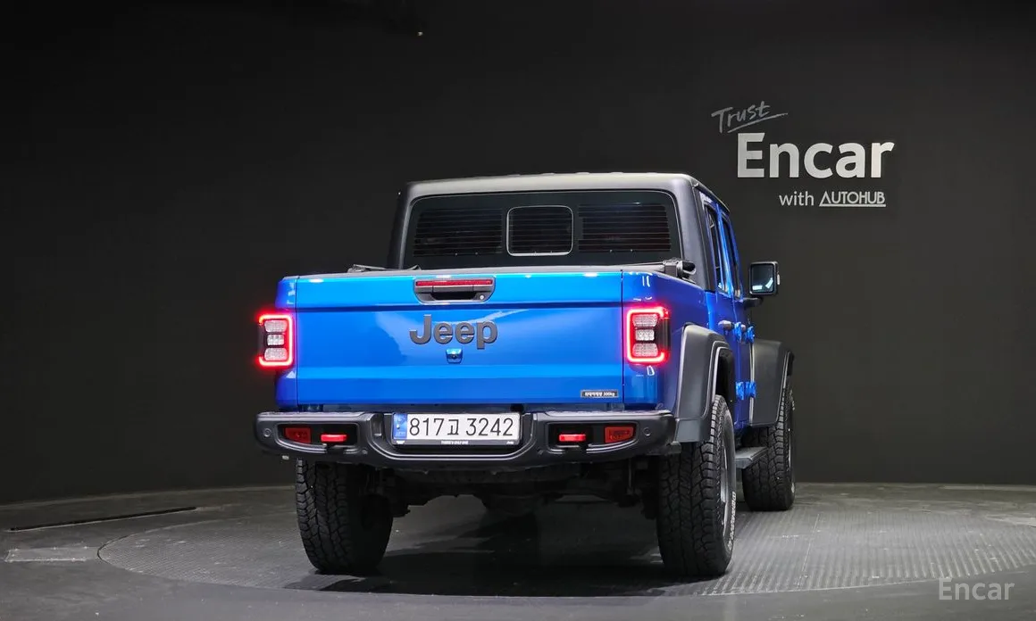 Фото 4 - Jeep Gladiator