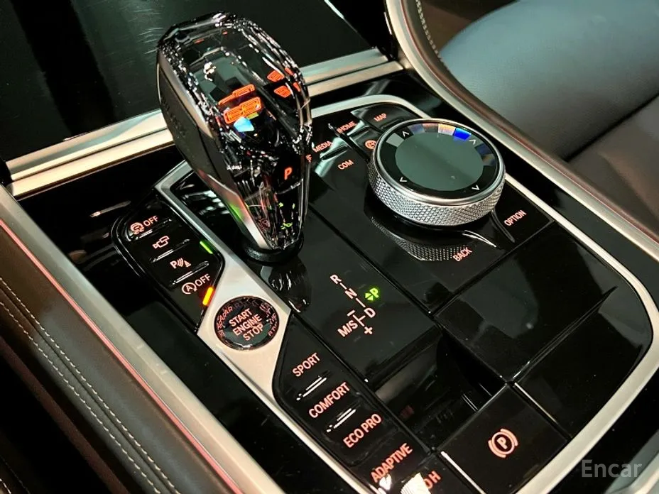 Фото 9 - BMW 8 Series