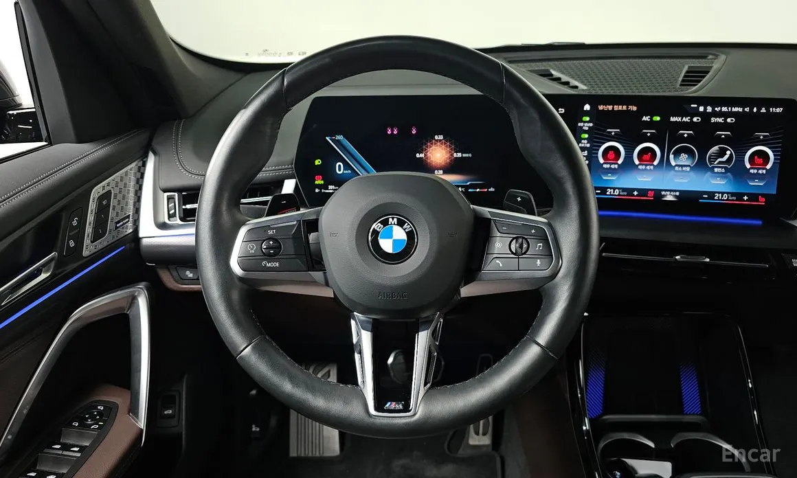 Фото 13 - BMW X1