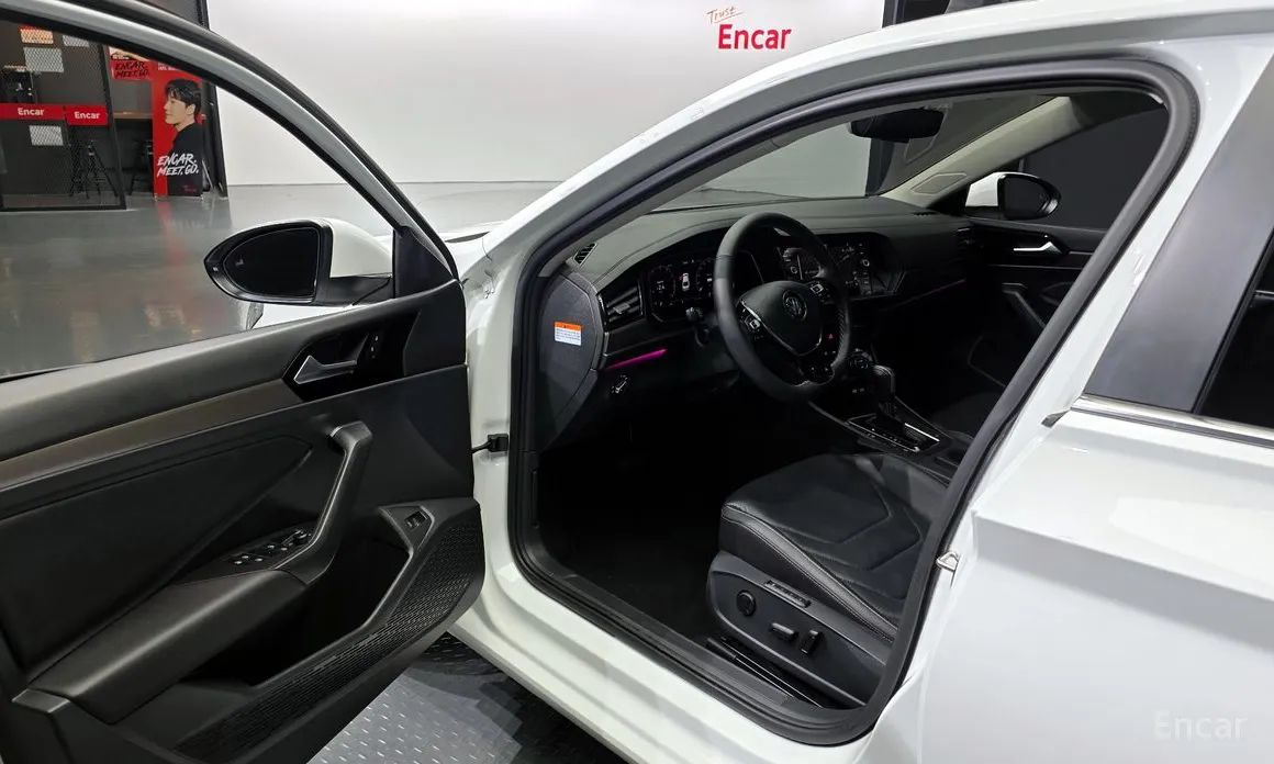 Фото 10 - Volkswagen Jetta