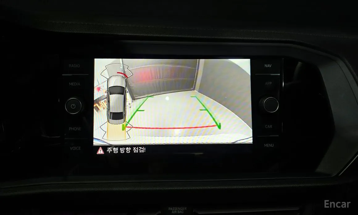 Фото 16 - Volkswagen Jetta