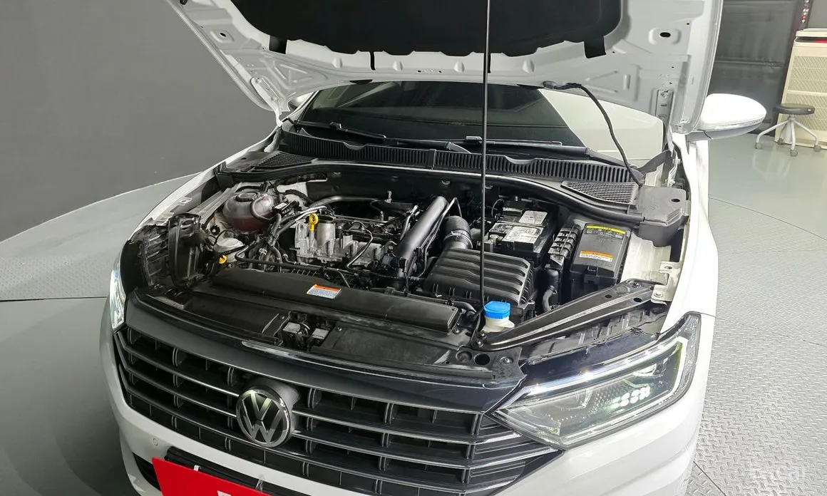 Фото 6 - Volkswagen Jetta