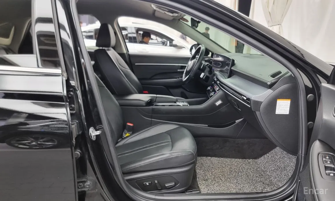 Фото 11 - Hyundai Sonata