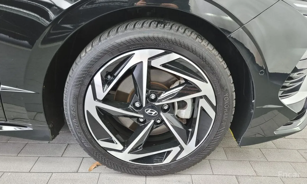 Фото 5 - Hyundai Sonata