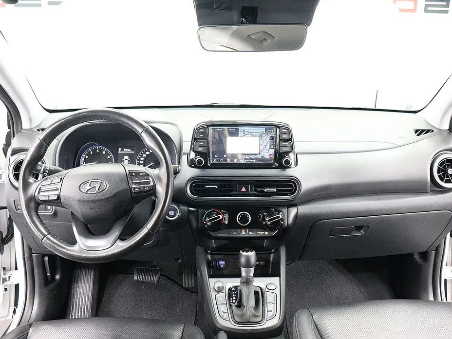 Фото 15 - Hyundai Kona