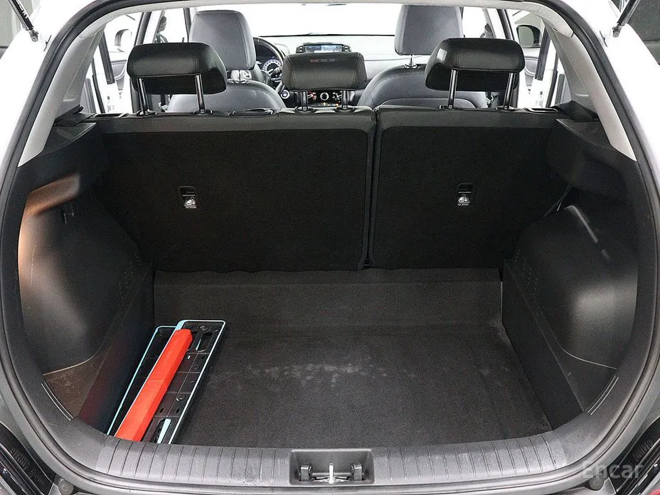 Фото 5 - Hyundai Kona