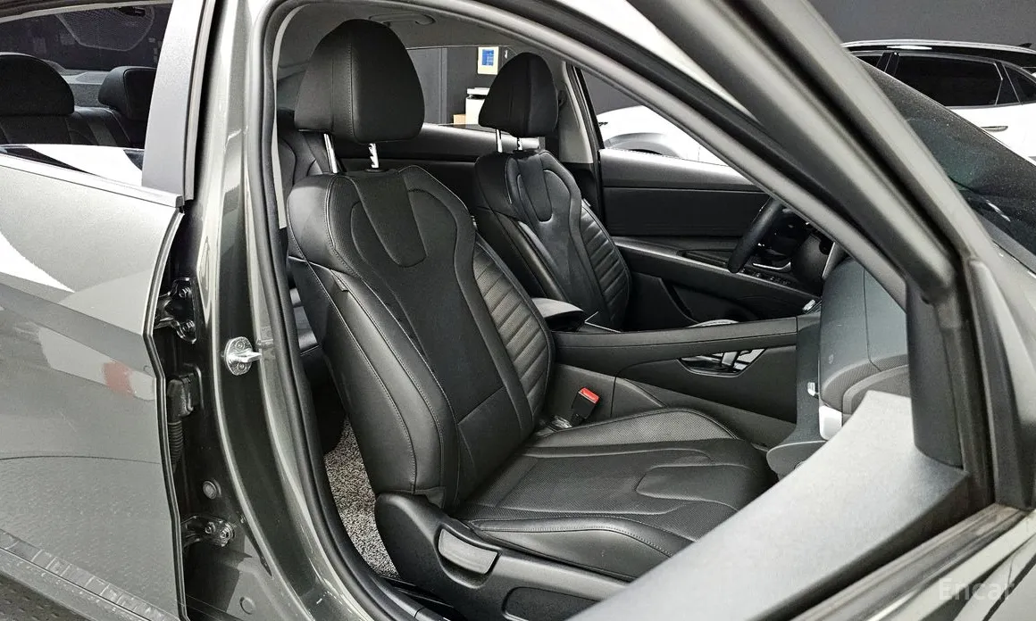 Фото 10 - Hyundai Avante