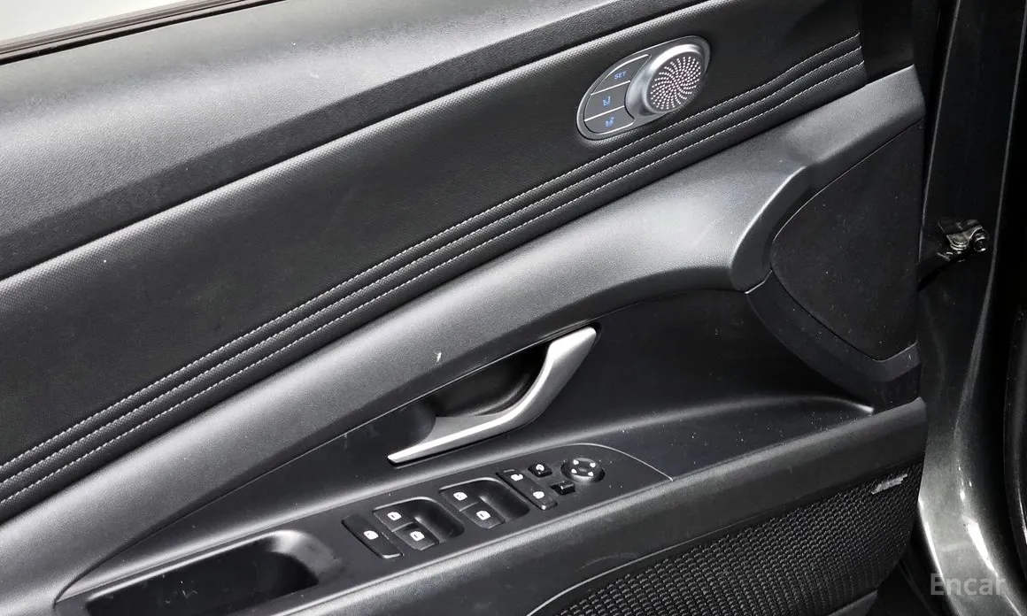 Фото 18 - Hyundai Avante