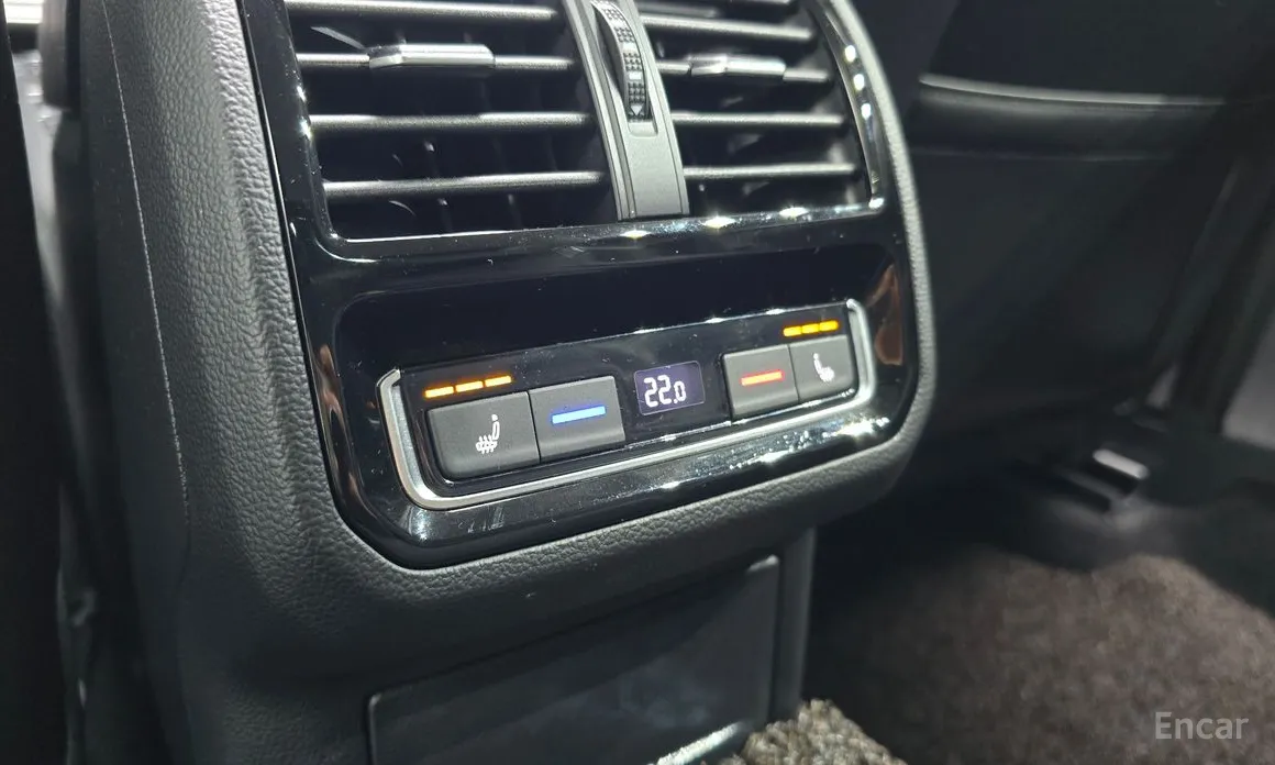 Фото 19 - Volkswagen Passat