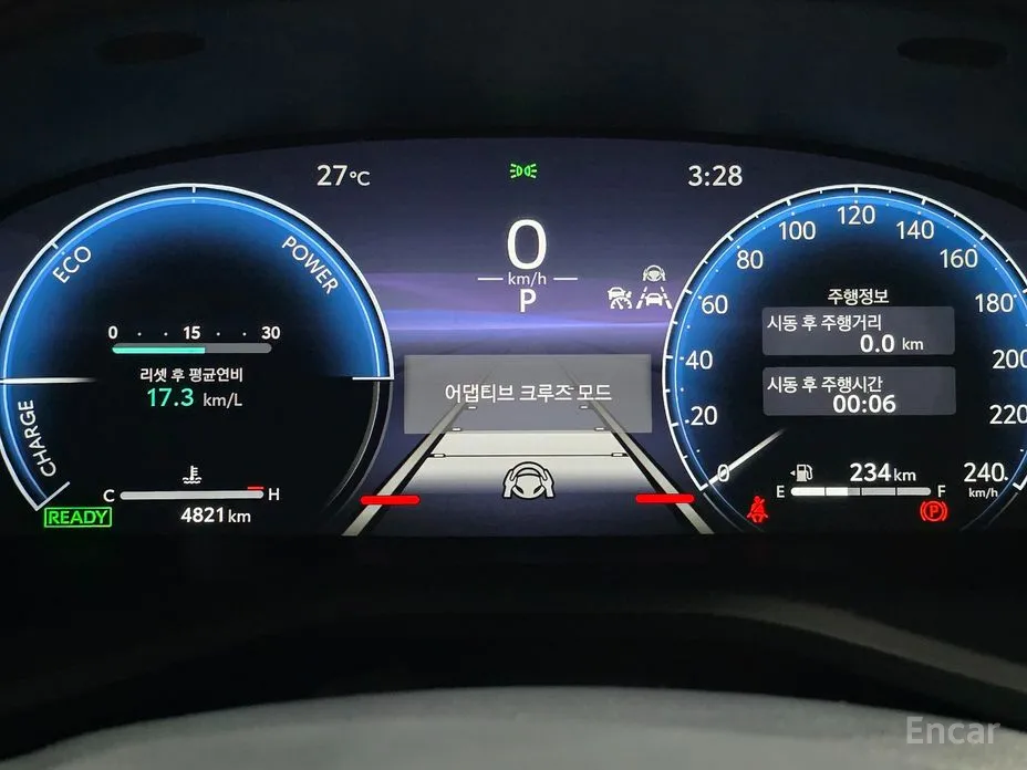 Фото 8 - Toyota Camry