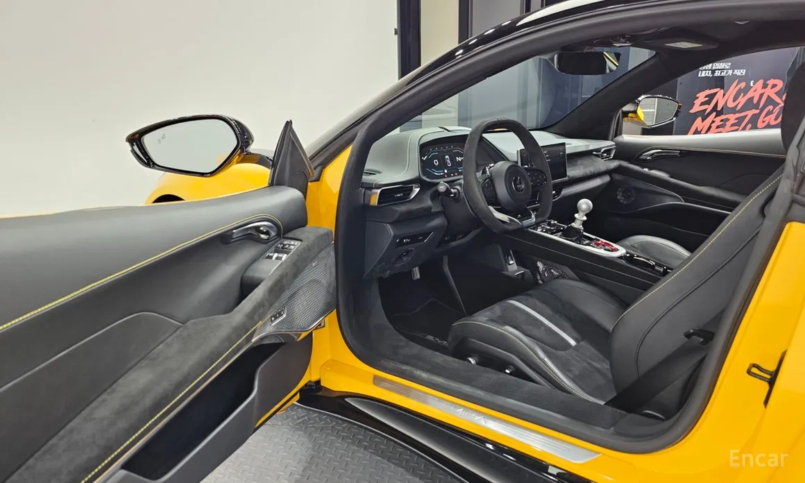 Фото 11 - Lotus Emira