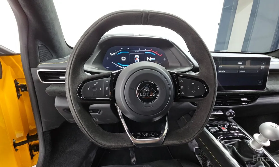 Фото 12 - Lotus Emira