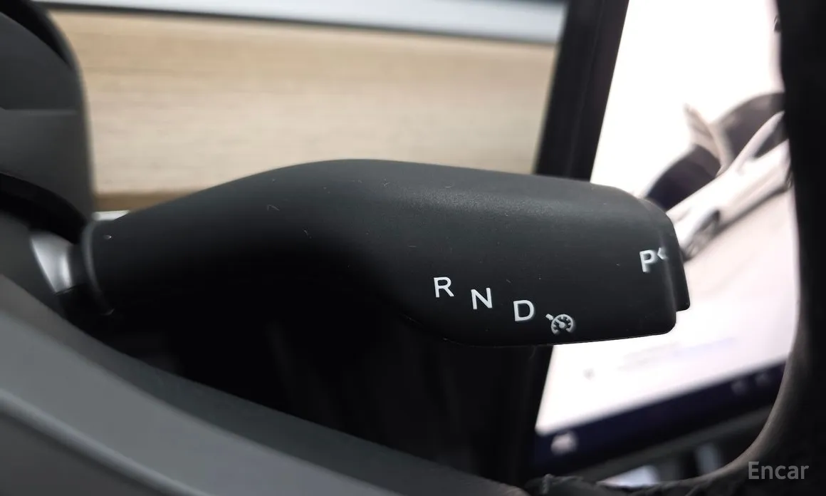 Фото 9 - Tesla Model Y