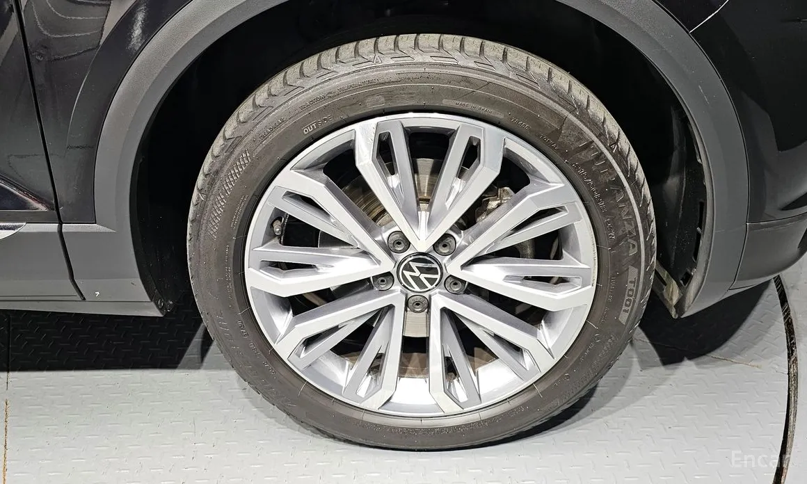 Фото 5 - Volkswagen T-Roc