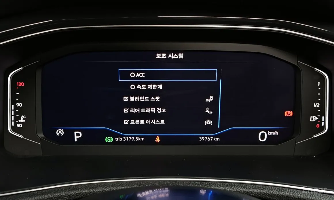 Фото 8 - Volkswagen T-Roc