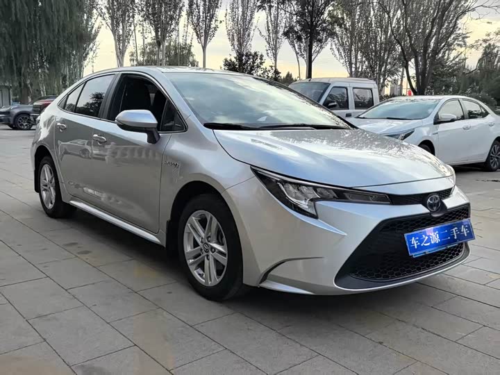 Фото 2 - Toyota Levin