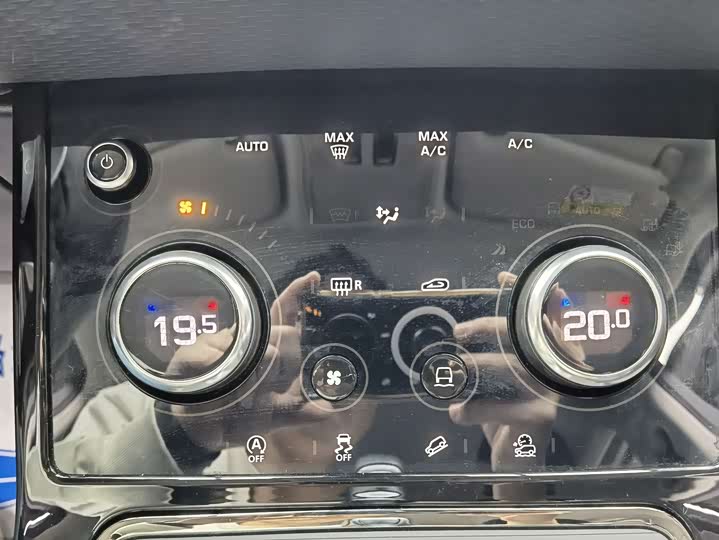 Фото 12 - Land Rover Range Rover Evoque L