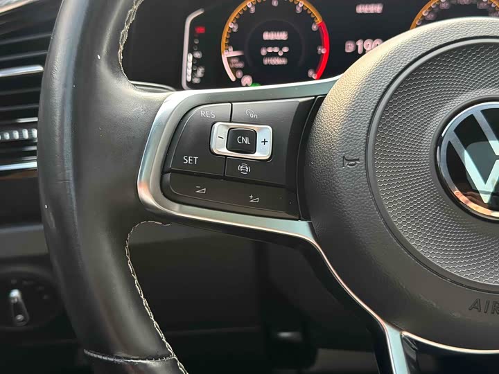 Фото 10 - Volkswagen Tayron