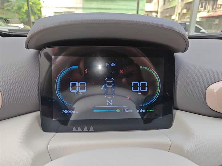 Фото 12 - Leapmotor T03