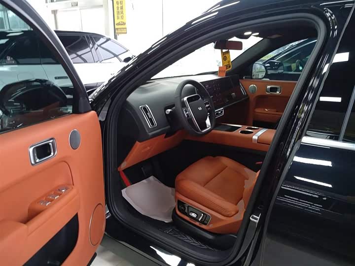 Фото 14 - LiXiang L7