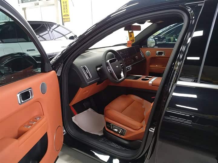 Фото 15 - LiXiang L7