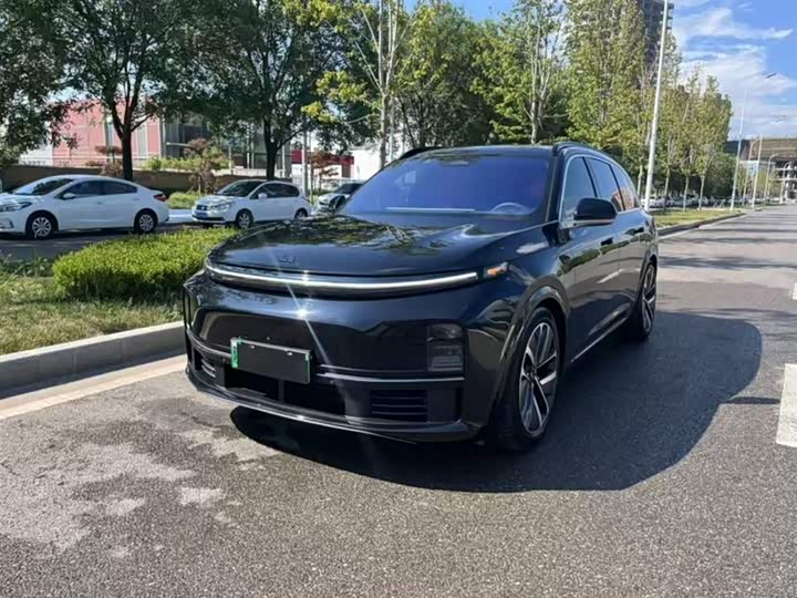 Фото 2 - LiXiang L7