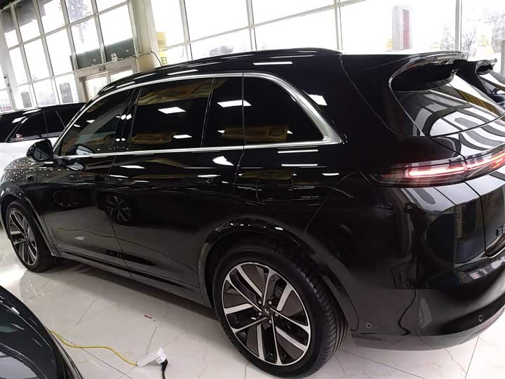 Фото 5 - LiXiang L7