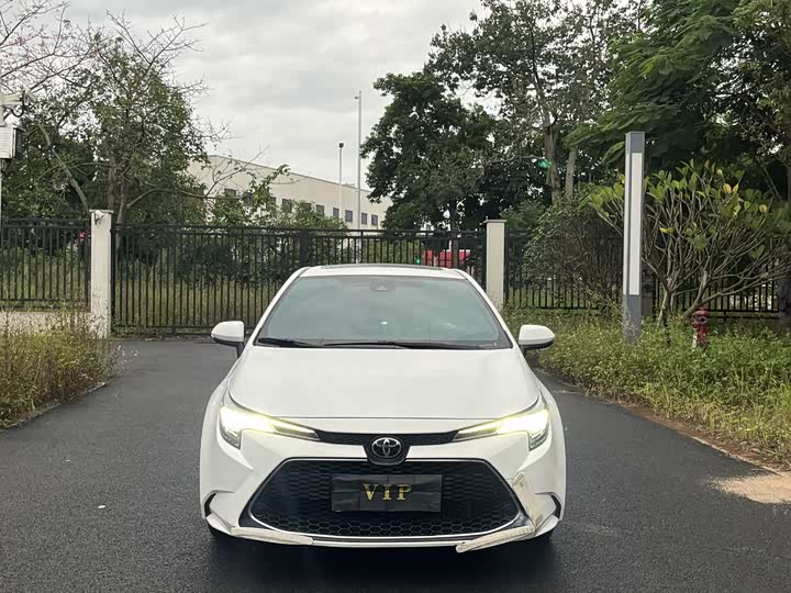 Фото 2 - Toyota Levin