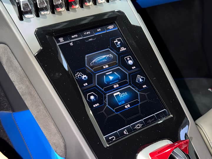 Фото 9 - Lamborghini Huracán