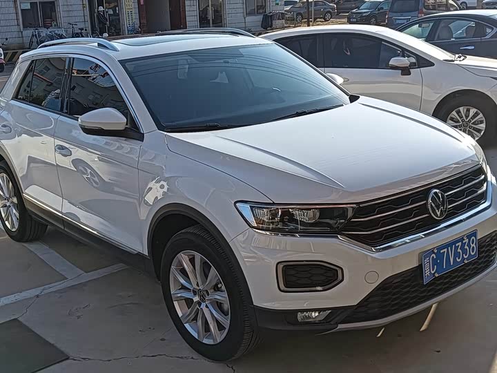 Фото 3 - Volkswagen T-Roc